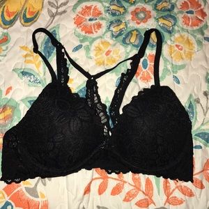 VS Date Lightly Lined Black Lace Bra